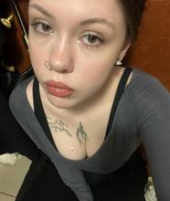 1085x1280