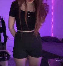 358x379