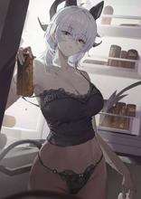 906x1280